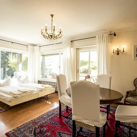 Casa Calina Хостел Лугано